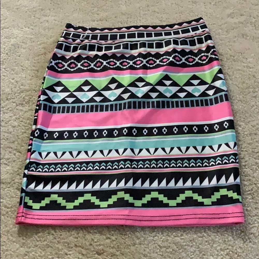Skirt!